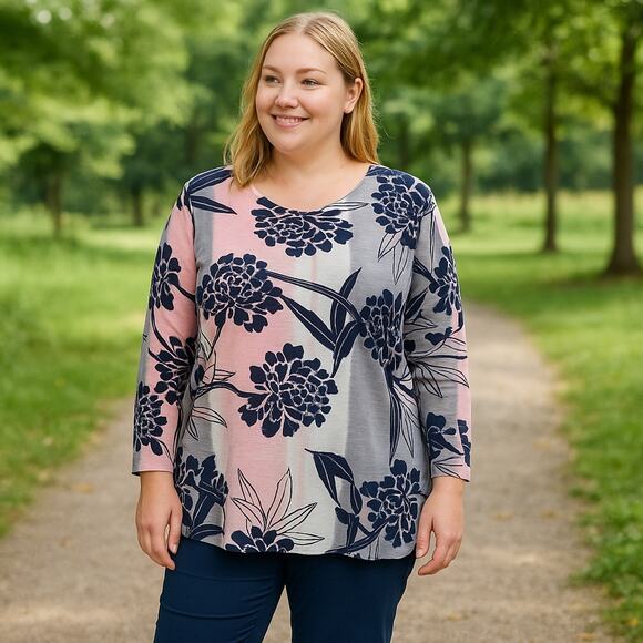Chico's Top Women's Size 3 (XL) Lush Colorful Floral Ombre Dramatic Blooms - Picture 1 of 7